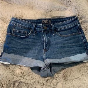 Abercrombie low rise shorts